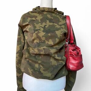 Y2K Camo Print Fila Hoodie / sweatshirt